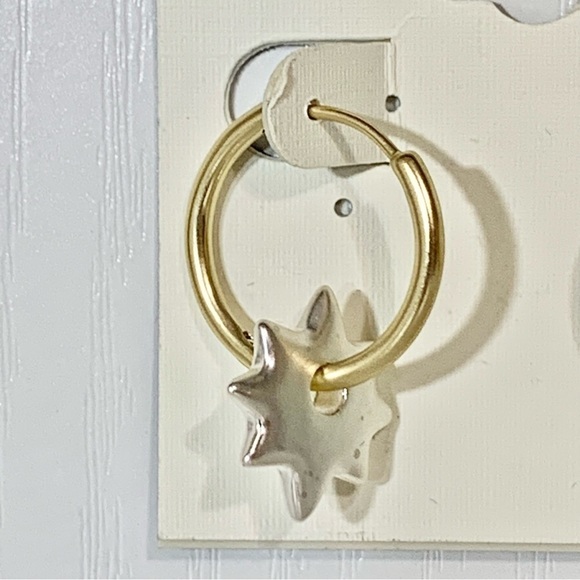 - NWT Lucky Brand two tone dyed jade mismatch hoop earrings 💍💎👑💕 - Picture 10 of 10